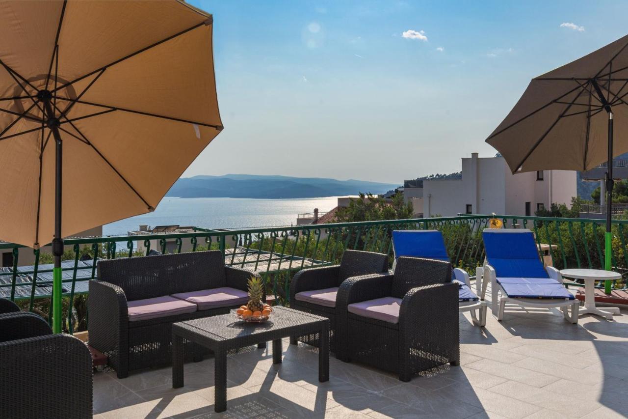 Navis Sea View Apartment With Pool Makarska Buitenkant foto