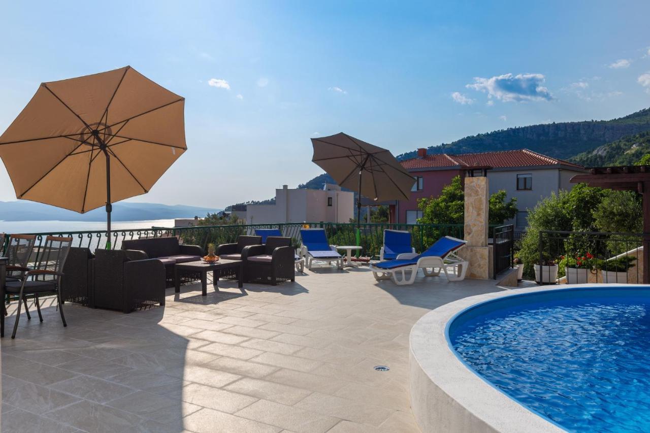 Navis Sea View Apartment With Pool Makarska Buitenkant foto